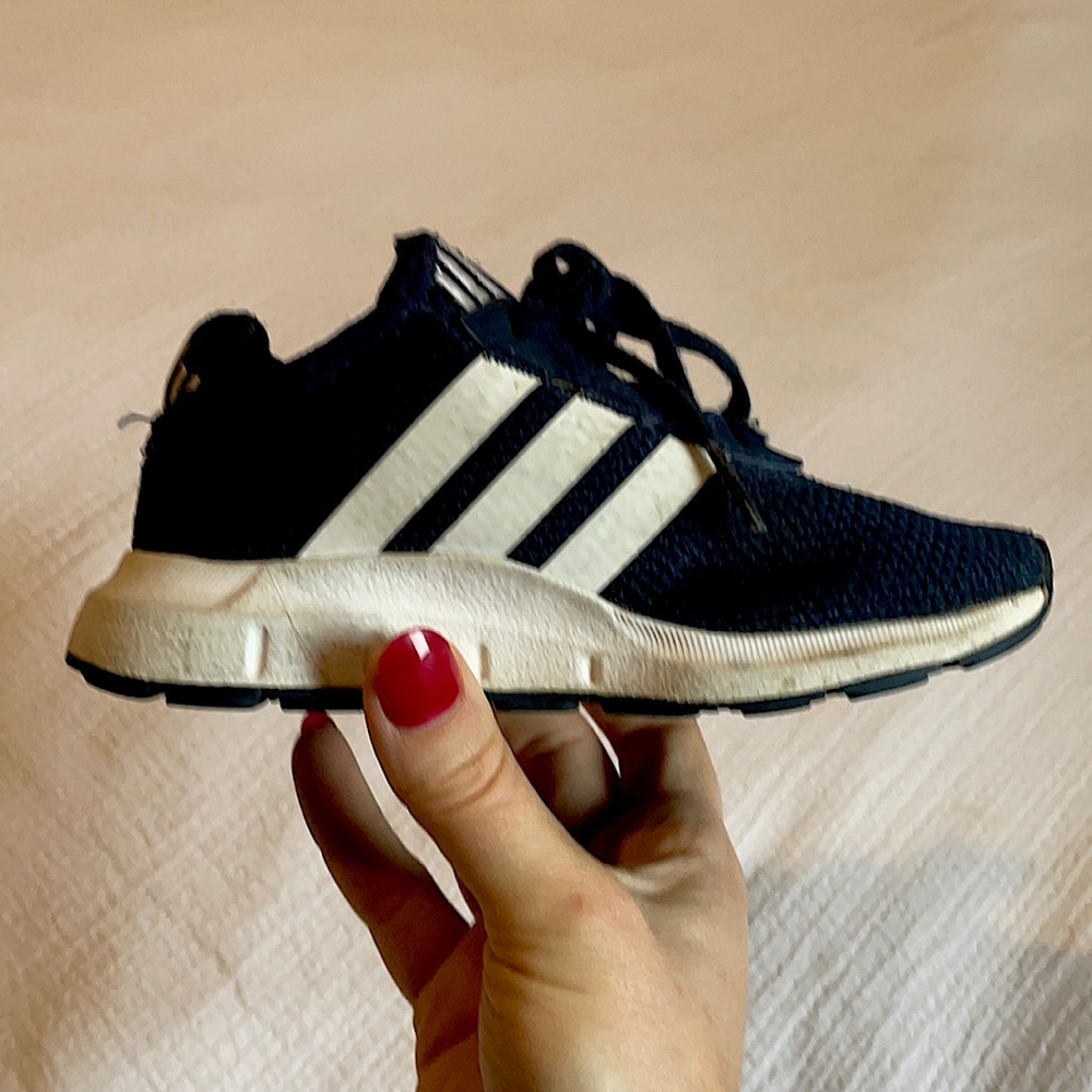 Toddler shoes